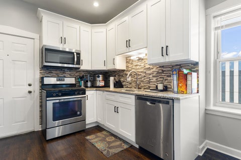 Tiny photo for 6103 S Kimbark Avenue #3E, Chicago, IL 60637 (MLS # 12744751)