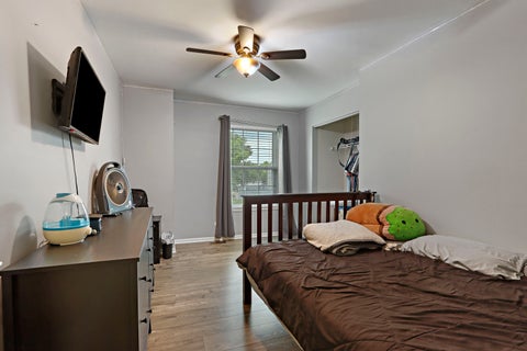 Tiny photo for 381 Warwick Lane, Lake In The Hills, IL 60156 (MLS # 12651047)