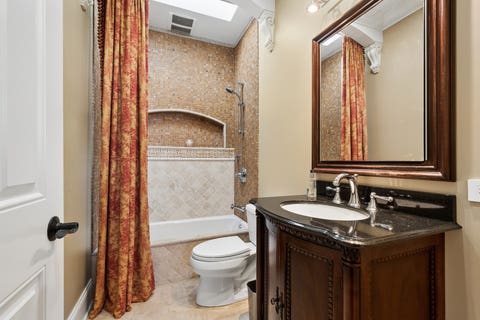 Tiny photo for 6660 Albion Avenue, Niles, IL 60714 (MLS # 12679929)