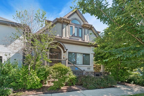 Photo of 6660 Albion Avenue, Niles, IL 60714 (MLS # 12679929)