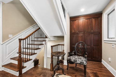 Tiny photo for 6660 Albion Avenue, Niles, IL 60714 (MLS # 12679929)