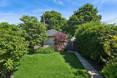 Tiny photo for 6660 Albion Avenue, Niles, IL 60714 (MLS # 12679929)