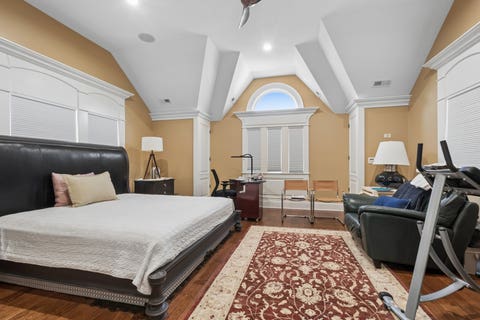 Tiny photo for 6660 Albion Avenue, Niles, IL 60714 (MLS # 12679929)
