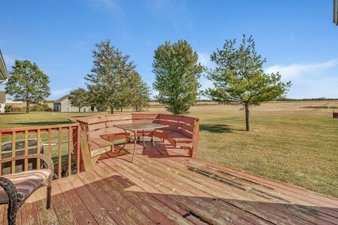 Tiny photo for 2624 E 21st Road, Marseilles, IL 61341 (MLS # 12499583)