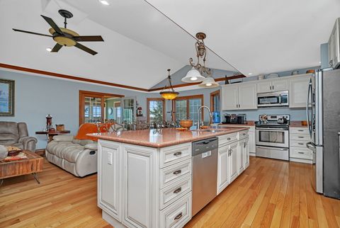 Tiny photo for 2624 E 21st Road, Marseilles, IL 61341 (MLS # 12499583)