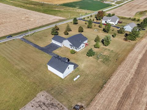 Tiny photo for 2624 E 21st Road, Marseilles, IL 61341 (MLS # 12499583)