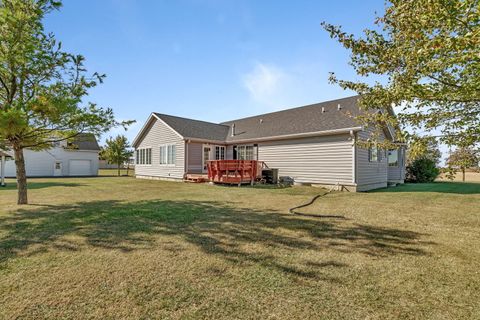 Tiny photo for 2624 E 21st Road, Marseilles, IL 61341 (MLS # 12499583)