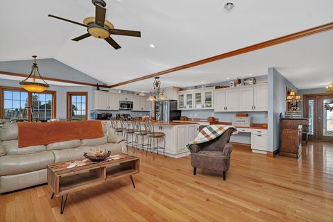 Tiny photo for 2624 E 21st Road, Marseilles, IL 61341 (MLS # 12499583)