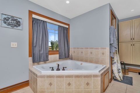 Tiny photo for 2624 E 21st Road, Marseilles, IL 61341 (MLS # 12499583)