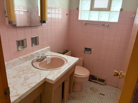 Tiny photo for 10031 S Forest Avenue, Chicago, IL 60628 (MLS # 12649067)