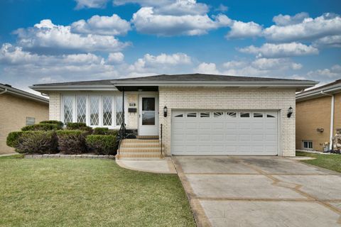 4732 N ANTHON Avenue Chicago IL 60656