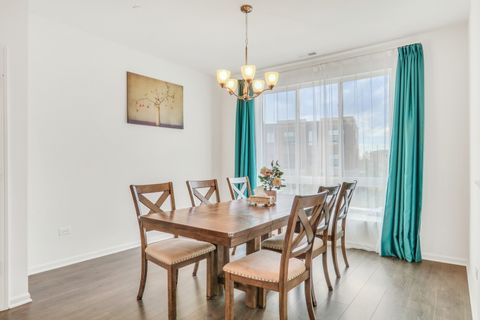 Tiny photo for 1276 Lakepointe Drive, Schaumburg, IL 60173 (MLS # 12483931)