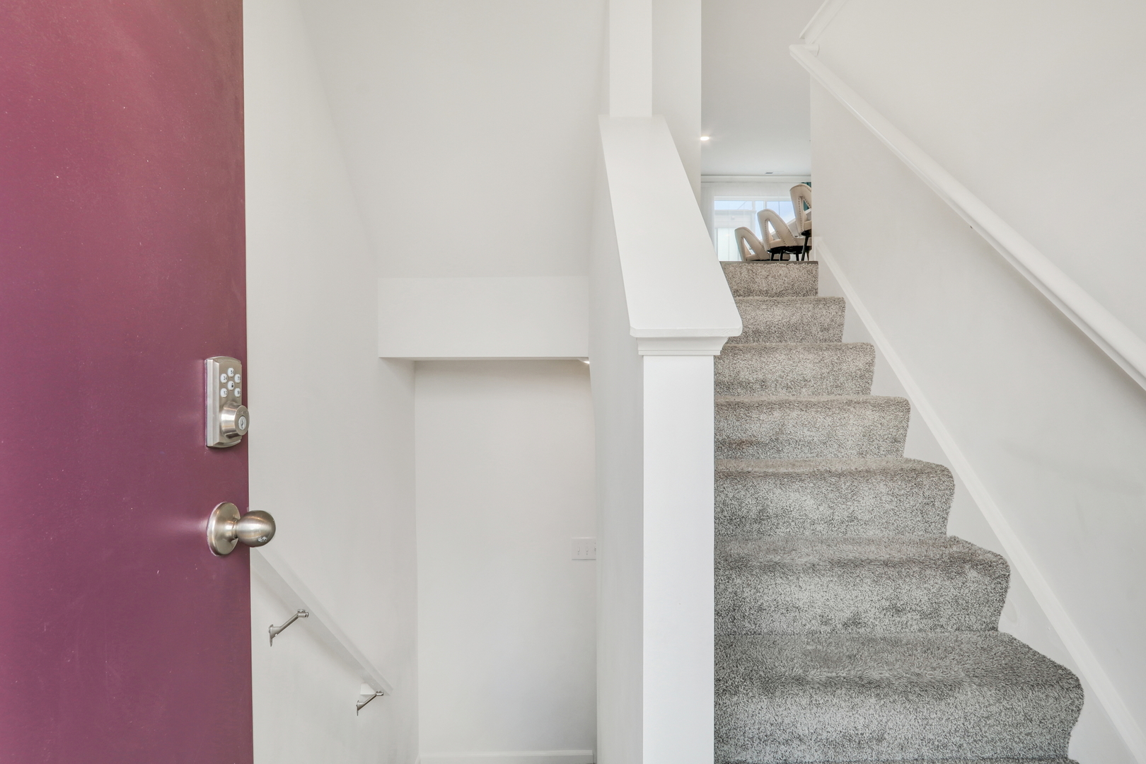 1276 Lakepointe Drive