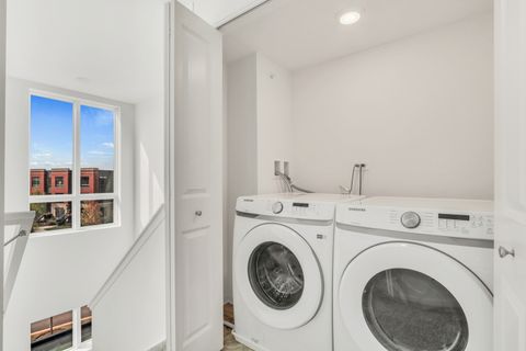 Tiny photo for 1276 Lakepointe Drive, Schaumburg, IL 60173 (MLS # 12483931)