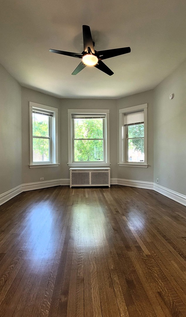 4139 N Pulaski Road