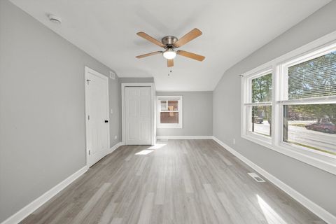 Tiny photo for 6040 W 79TH Street, Burbank, IL 60459 (MLS # 12623957)