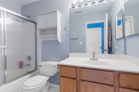 Tiny photo for 1963 GARY Court #C, Schaumburg, IL 60193 (MLS # 12608800)