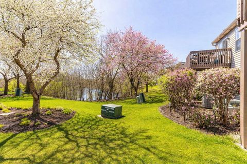 Tiny photo for 1963 GARY Court #C, Schaumburg, IL 60193 (MLS # 12608800)