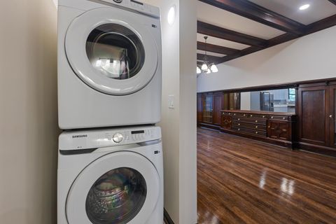 Tiny photo for 442 E 48th Street #1E, Chicago, IL 60615 (MLS # 12515329)