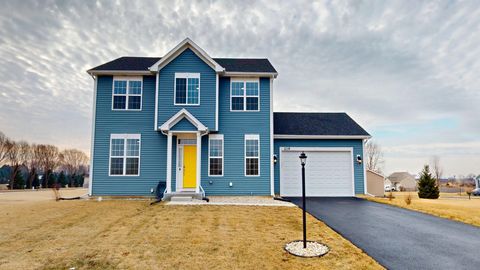 Tiny photo for 219 Deer Run Trail, Poplar Grove, IL 61065 (MLS # 12611795)