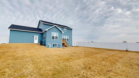 Tiny photo for 219 Deer Run Trail, Poplar Grove, IL 61065 (MLS # 12611795)