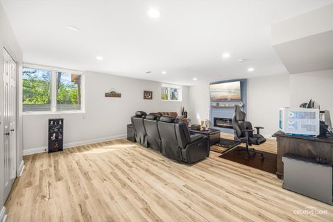 Tiny photo for 151 Santa Fe Lane, Willow Springs, IL 60480 (MLS # 12621517)