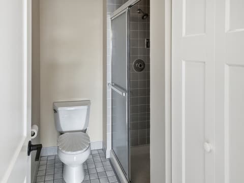Tiny photo for 10420 Circle Drive #48B, Oak Lawn, IL 60453 (MLS # 12708411)
