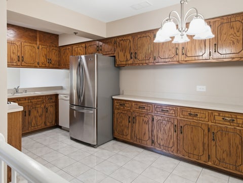 Tiny photo for 10420 Circle Drive #48B, Oak Lawn, IL 60453 (MLS # 12708411)