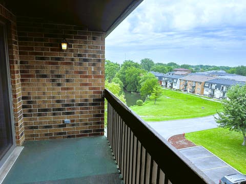 Tiny photo for 10420 Circle Drive #48B, Oak Lawn, IL 60453 (MLS # 12708411)