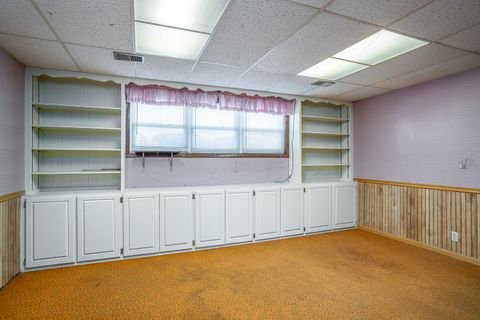 Tiny photo for 2610 N Dittmer Street, Davenport, IA 52804 (MLS # 12611781)