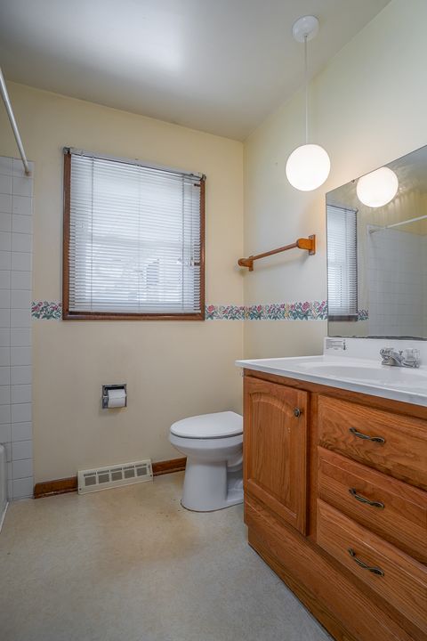 Tiny photo for 2610 N Dittmer Street, Davenport, IA 52804 (MLS # 12611781)