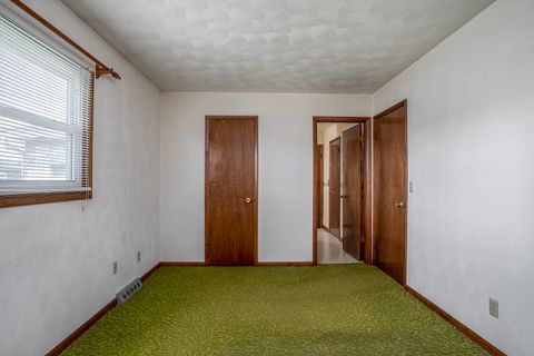 Tiny photo for 2610 N Dittmer Street, Davenport, IA 52804 (MLS # 12611781)