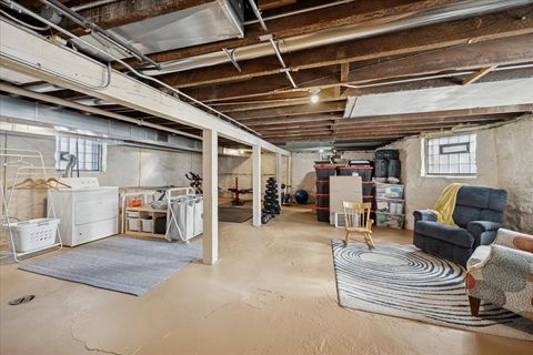 Tiny photo for 647 S Taylor Avenue, Oak Park, IL 60304 (MLS # 12538326)