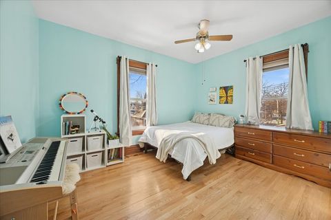 Tiny photo for 647 S Taylor Avenue, Oak Park, IL 60304 (MLS # 12538326)