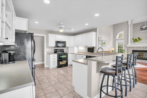 Tiny photo for 303 Orchard Drive, Mahomet, IL 61853 (MLS # 12618827)