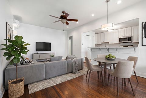 Tiny photo for 3739 N Wilton Avenue #3S, Chicago, IL 60613 (MLS # 12681212)