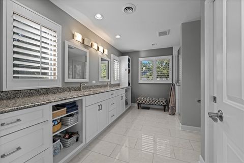 Tiny photo for 1221 N Loomis Street, Naperville, IL 60563 (MLS # 12627471)