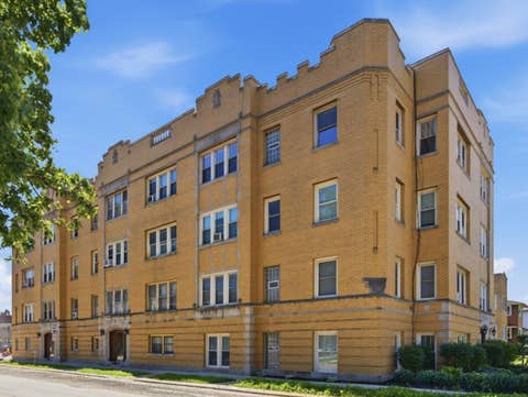 Tiny photo for 600 ELGIN Avenue #3B, Forest Park, IL 60130 (MLS # 12686416)
