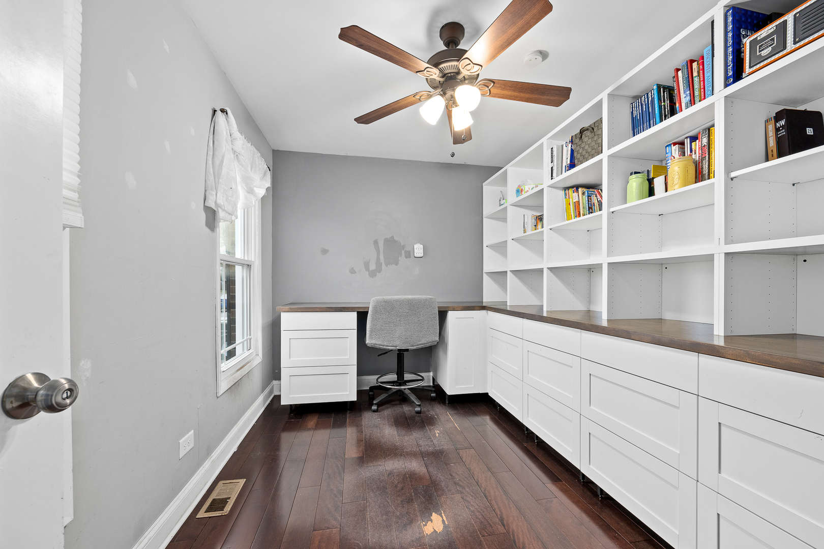 6767 Greenleaf Street