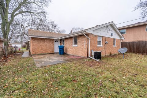 A home in Steger