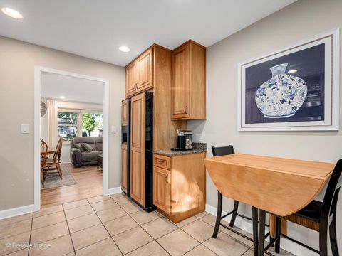 Tiny photo for 125 S Chase Avenue, Lombard, IL 60148 (MLS # 12504567)