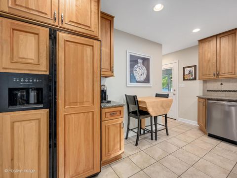 Tiny photo for 125 S Chase Avenue, Lombard, IL 60148 (MLS # 12504567)