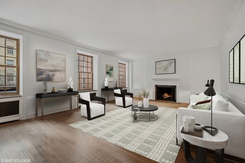 Tiny photo for 232 E Walton Place #4E, Chicago, IL 60611 (MLS # 12559899)