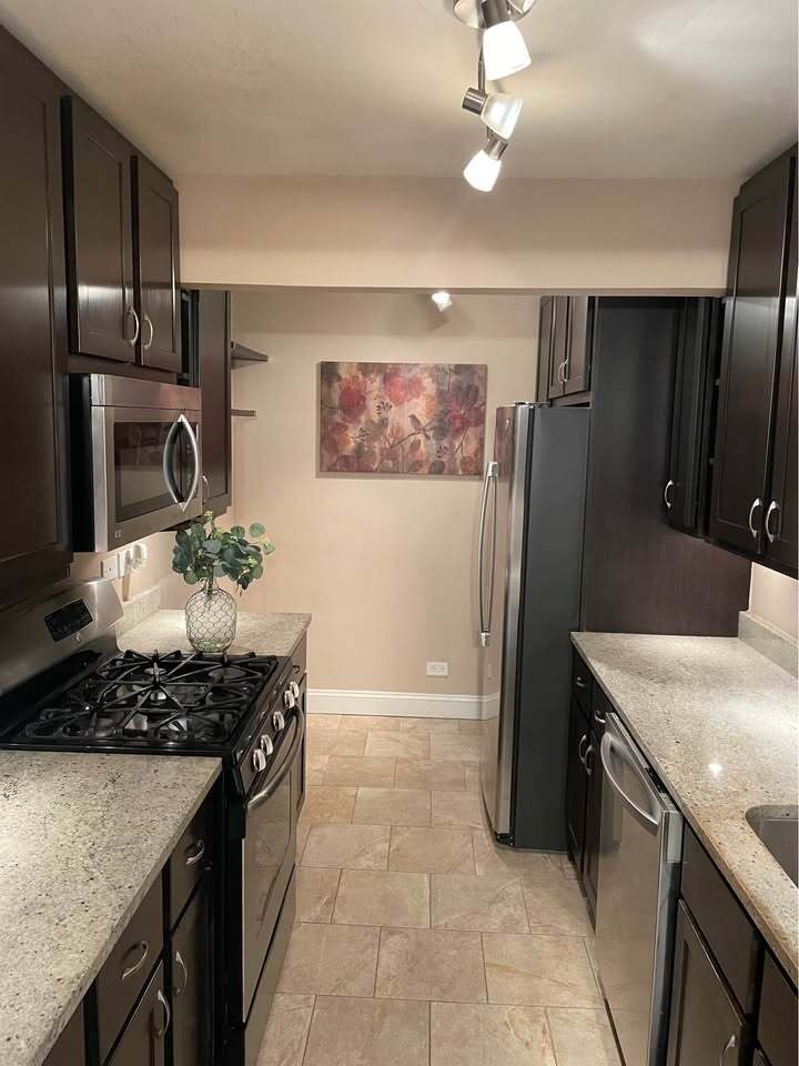 10 Oak Creek Drive 3018