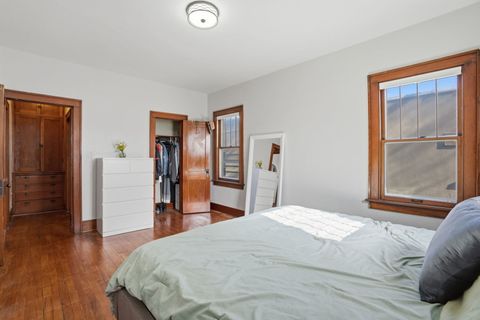 Tiny photo for 2951 Farnam Street, Davenport, IA 52803 (MLS # 12627839)
