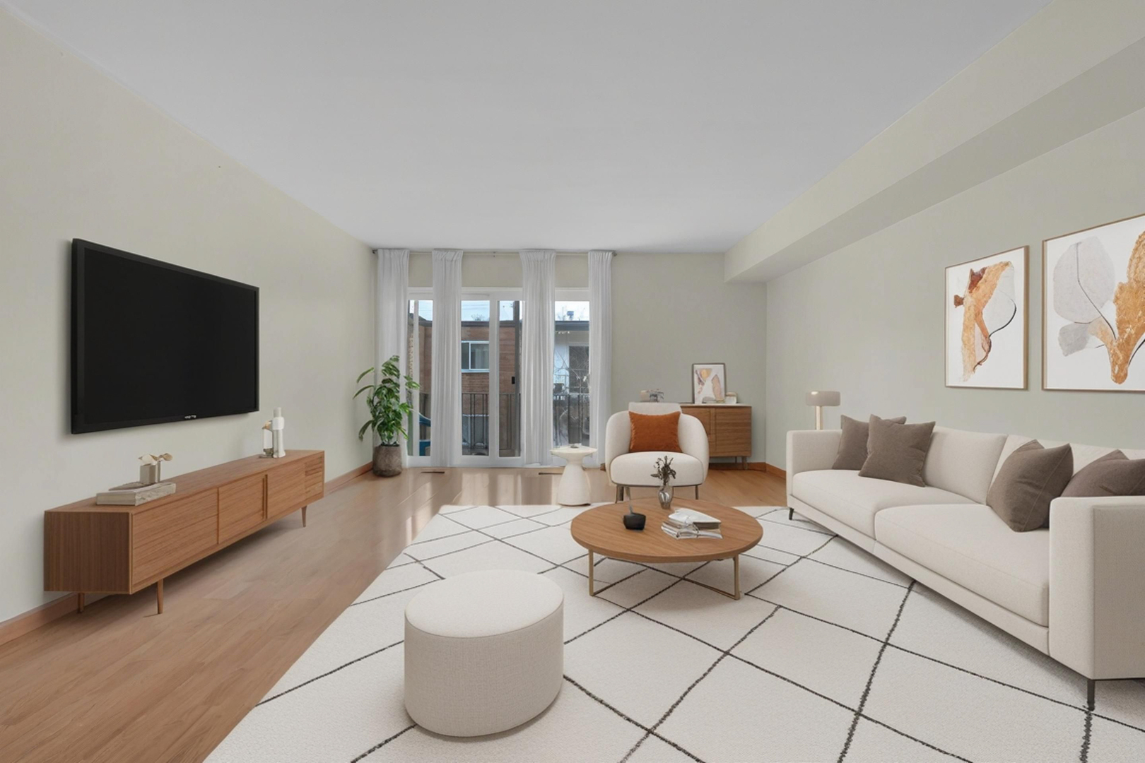 6961 N Oakley Avenue 304