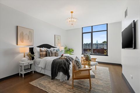 Tiny photo for 540 W Webster Avenue #311, Chicago, IL 60614 (MLS # 12509458)