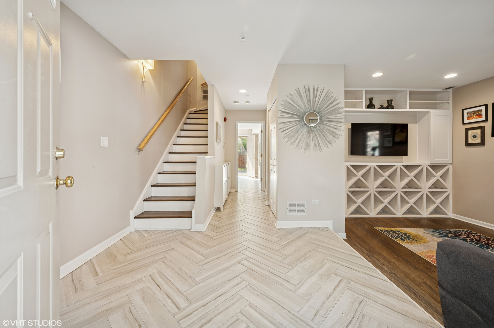 1513 N CLYBOURN Avenue A