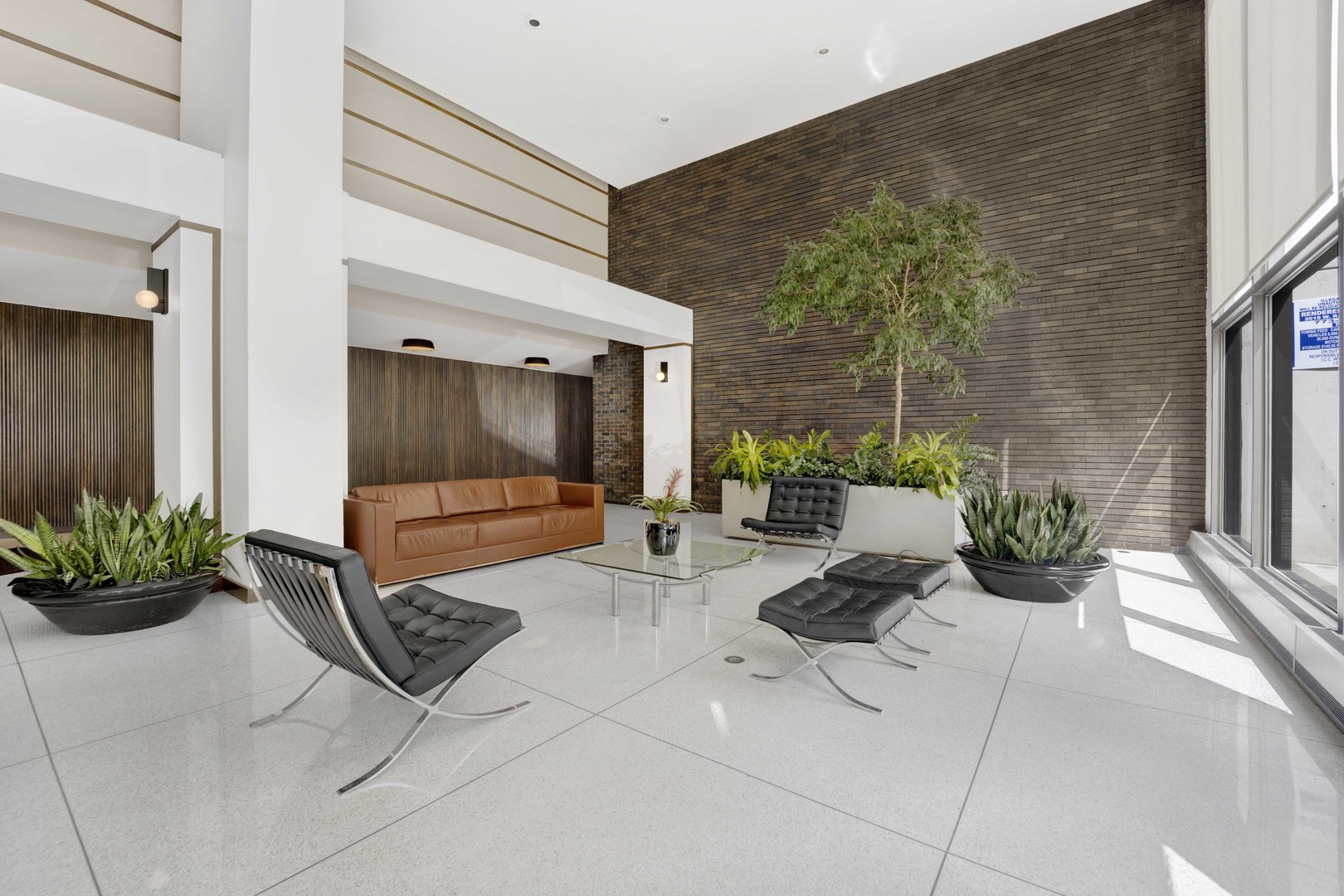 5455 N Sheridan Road 2915