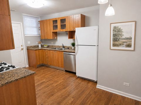 Tiny photo for 6312 N Richmond Street #2B, Chicago, IL 60659 (MLS # 12584097)